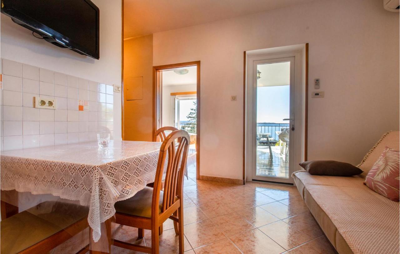 Apartmán 1 Bedroom Awesome In