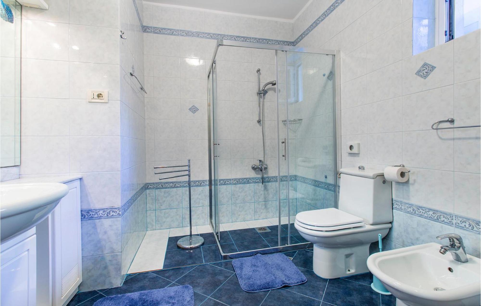 1 Bedroom Awesome In Apartmán Piran