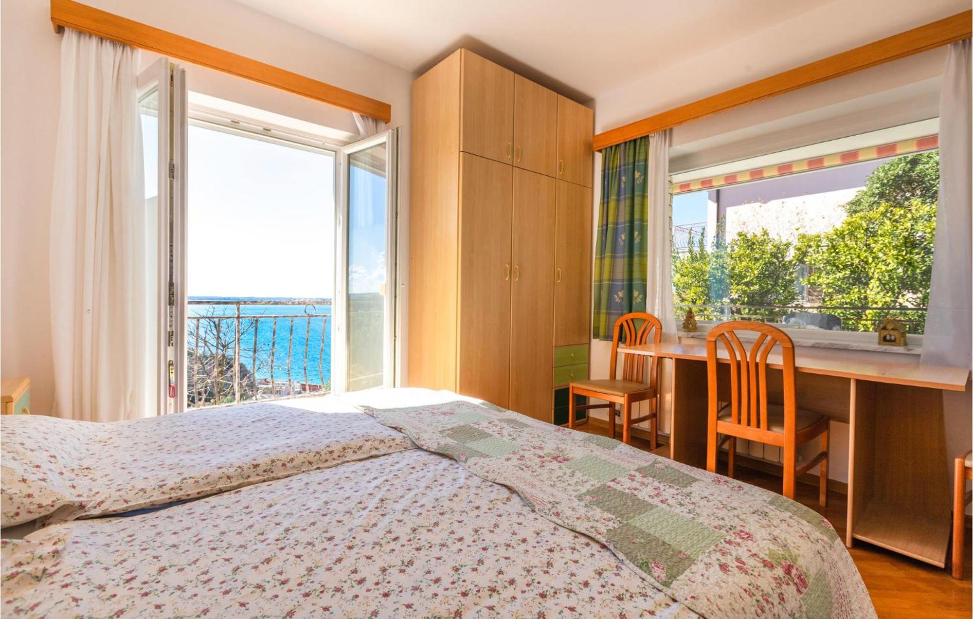 1 Bedroom Awesome In Apartmán